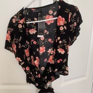 Flower Wrap Around Top/Cover Medium